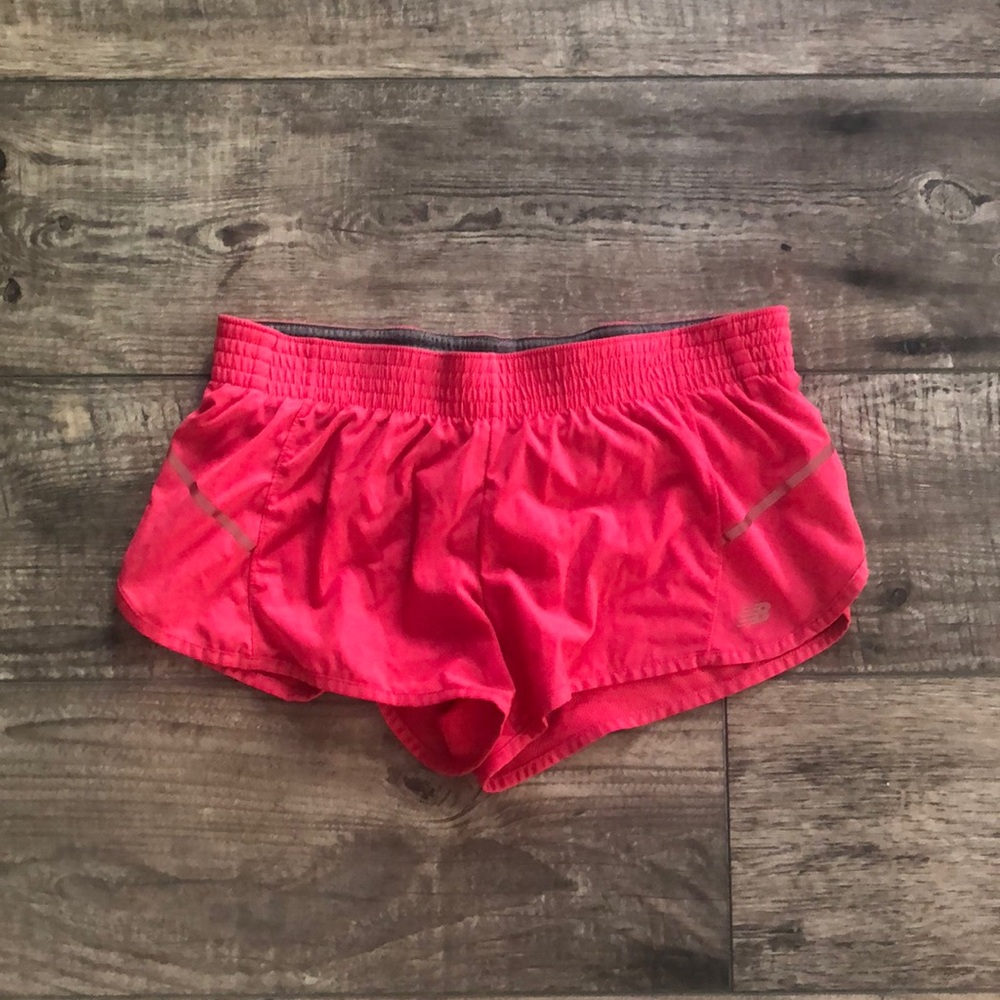 New Balance running short, size M